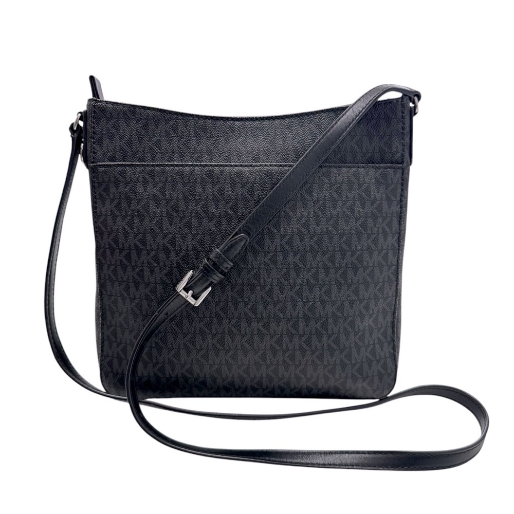 Michael Kors LG MESSENGER Crossbody Black - Picture 3 of 13